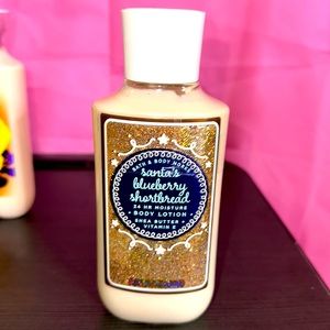Santa’s blueberry shortbread body lotion